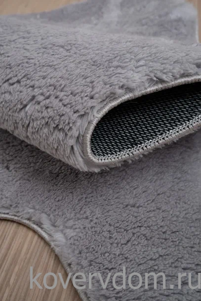 Ковер из искусственного меха Chic 1000A SILVER_5001 шкура